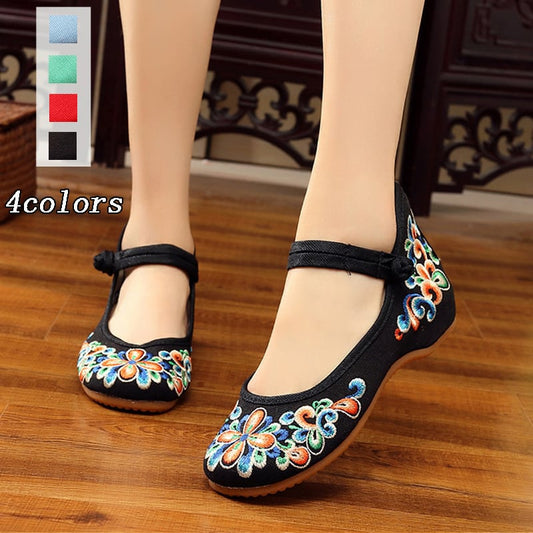 4colors Embroidery shoes Handmade shoes Chinese shoes Chinese style shoes Chinese style buttons Tang-style Hanfu shoes Ethnic style Retro canvas Rubber 34 35 36 37 38 39 40 41 Black Red Green Blue