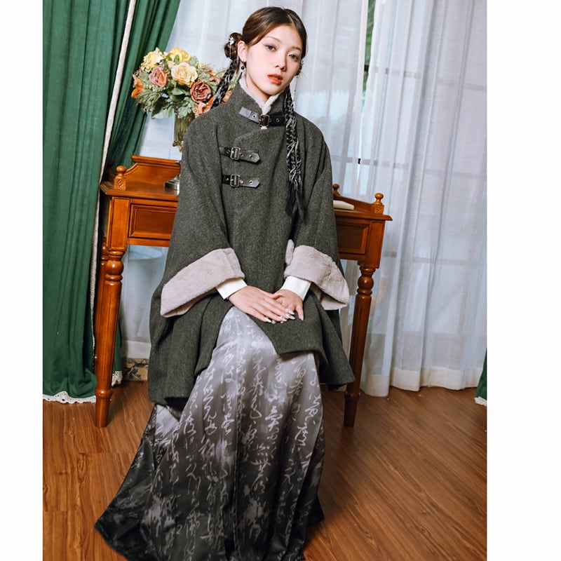 [Ancient monster house---Shanhai Jing Kunlun series] ★China style coat★ Outer coat Lasha loose thick warm gray cloak coat