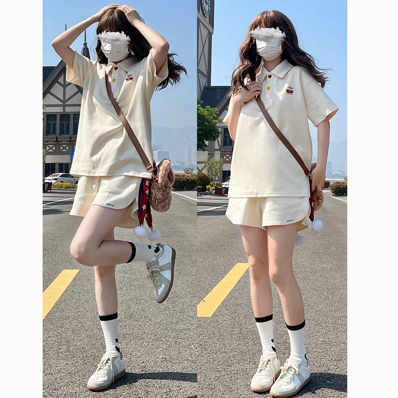 [LICAINI series]★Setup★ POLO neck + shorts 2-piece set top and bottom set cherry cute