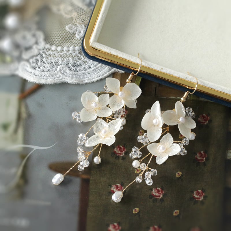 [Ma series]★China style earring★Earrings ladies accessories pair white white flowers dried flowers