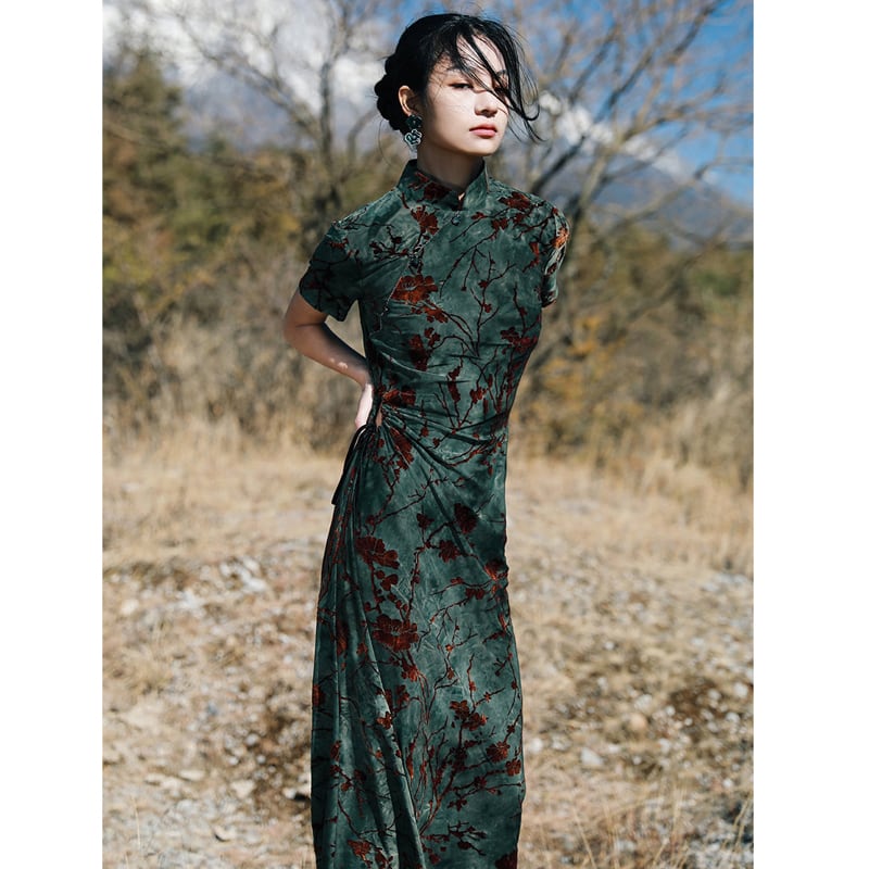 [Da Qinglong Shu Series]★China style dress★ Improved Chinese dress Sexy Velvet Long Length Original Photography Green Green Summer