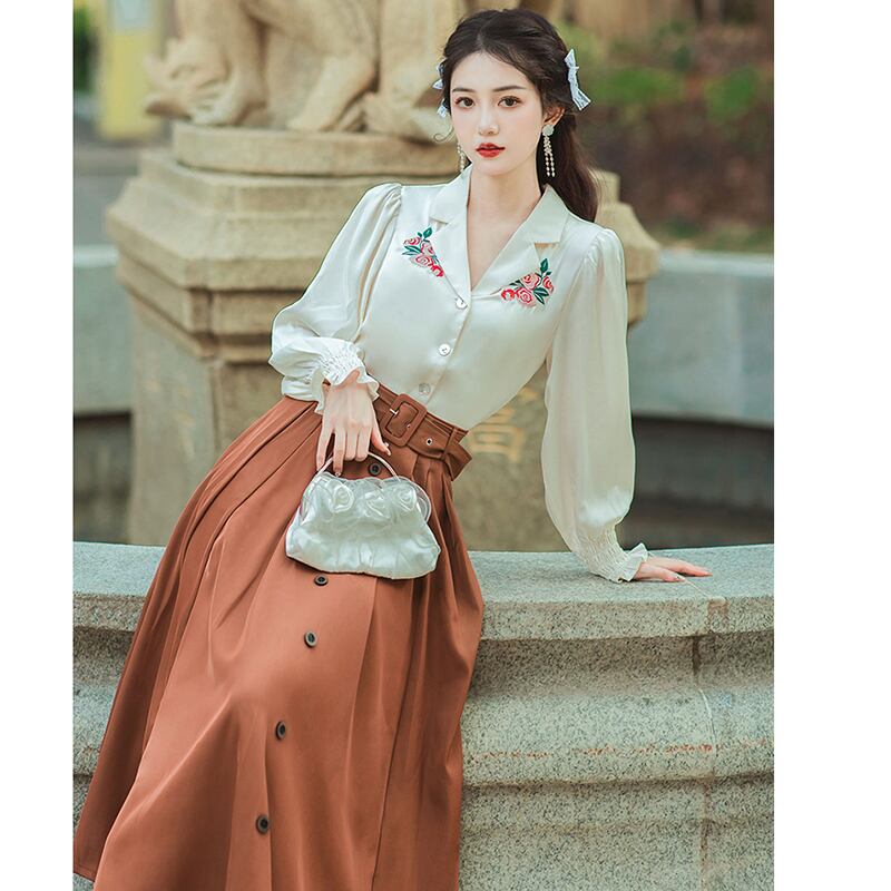 [XUANZI Series]★Shirt★ Long sleeve shirt, embroidered shirt, ladies, date, photography, literary style, V-neck