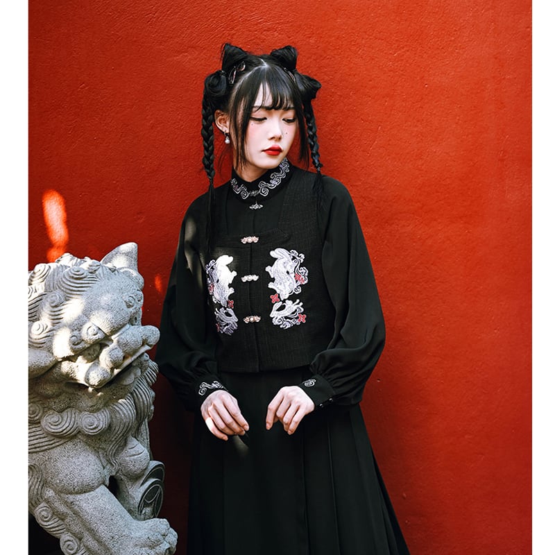 [Old Monster---Rabbit Series] ★China style tops★ Best Original Rabbit Embroidery Black Black Easy to match