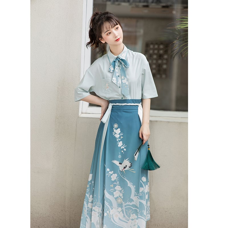 [Ikeka Series] ★Chinese-style setup★ Shirt + wrap skirt + ribbon Improved Hanfu Crane Blue Everyday Date Fireworks Festival