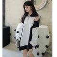 Load image into Gallery viewer, [DEER Choyo Deer Series] ★One piece★ Short length, casual, off-the-shoulder, color scheme Black White Black White S M L XL
