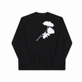 Load image into Gallery viewer, [Illustrated series] ★T-shirt★ 2color tops long sleeve T-shirt unisex men's simple floral pattern black white
