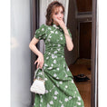 Load image into Gallery viewer, [Weice series] ★China style dress★ Improved cheongsam dress Floral pattern dress Slimming green Green
