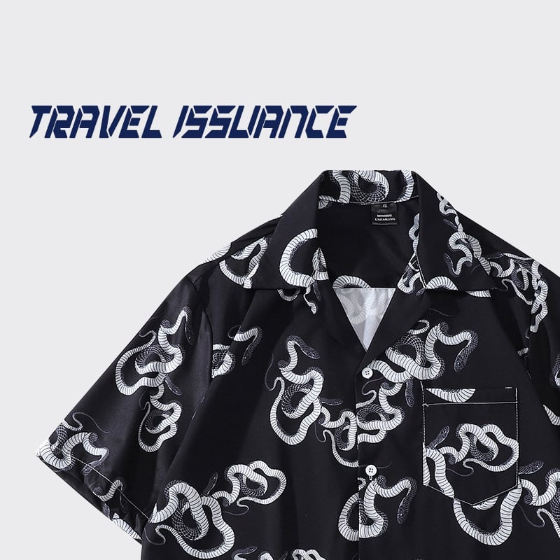 【TRAVEL ISSUANCEシリーズ】★シャツ★ 2color トップス 半袖シャツ 蛇 プリント 春夏 男女兼用 メンズ ブラック レッド