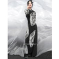 Load image into Gallery viewer, [Da Qinglong Shu Series] ★China-style dress★ Improved cheongsam dress, long sleeves, slits, print, long length, original, slimming
