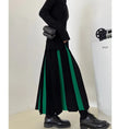 Load image into Gallery viewer, [Black and white series] ★Knit skirt★ 2color thick bottoms Color scheme Slimming Easy to match Black Green
