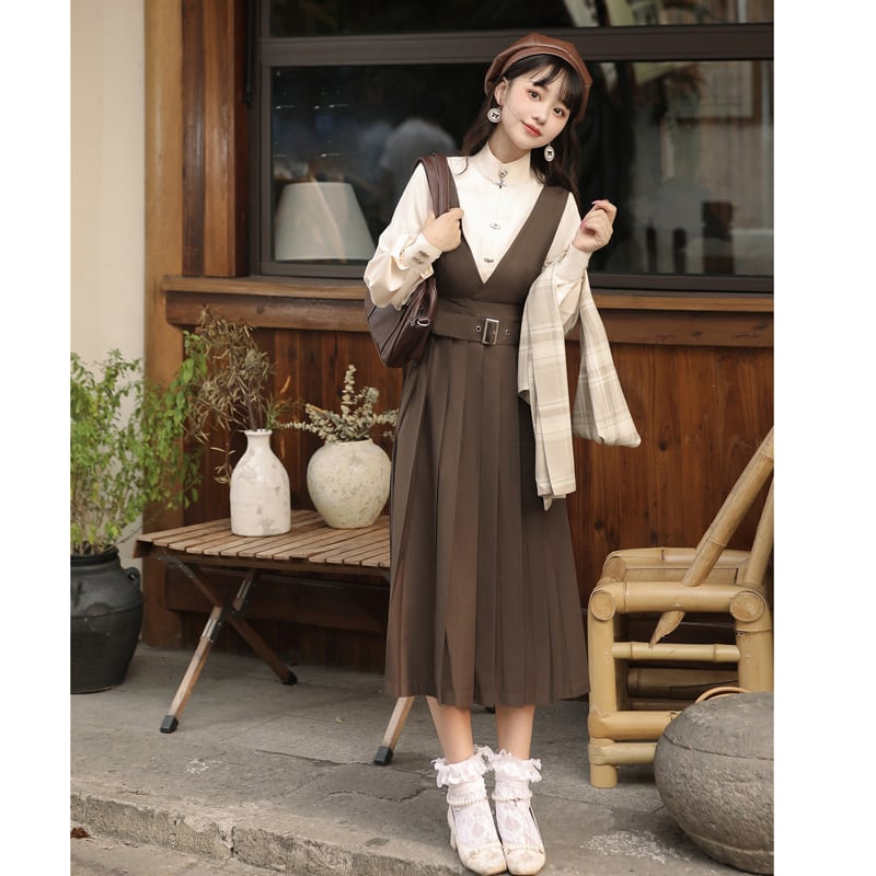 [Dusty clouds dream---Hikisoushi series] ★Sleeveless dress★ Easy to match pleated skirt coffee color retro SML