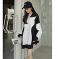 Load image into Gallery viewer, [DEER Choyo Deer Series] ★One piece★ Short length, casual, off-the-shoulder, color scheme Black White Black White S M L XL
