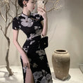 Load image into Gallery viewer, [NANA Series] ★China-style dress★ Improved cheongsam dress, sexy, floral pattern, slit, short sleeves, slimming fit
