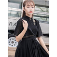 Load image into Gallery viewer, [My Family's Series] ★Chinese-style dress★ Crane embroidery, short sleeves, thong length, A-line, Chinese elements, casual wear, black
