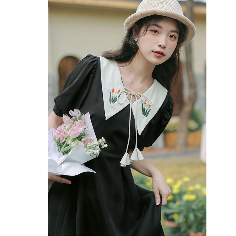 [Shukunsho Series] ★One Piece★ Embroidery 2color Short Sleeve Literary Style Cute Date Green Black Black Green