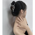 Load image into Gallery viewer, [KANSAI Series] ★Hair Ornament★ Hair Clip Accessory Small Item Silver Unique Easy to Match Trendy Stylish Large Bun Hair Shiny Women Gift
