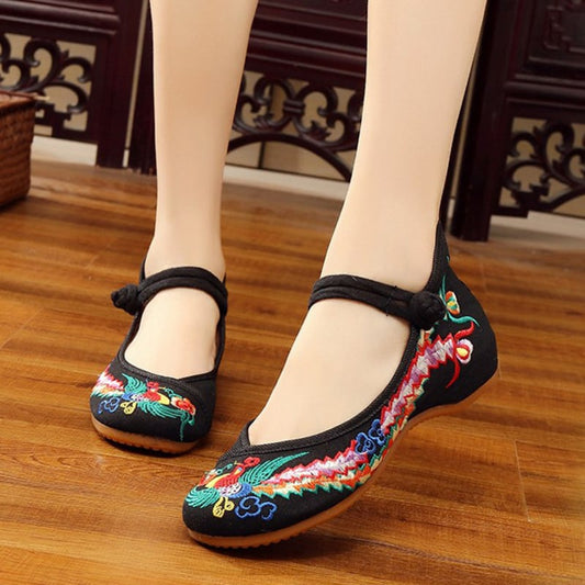 3colors Embroidery Shoes Handmade Shoes Chinese Shoes Chinese Style Shoes Chinese Style Buttons Tang Suit Hanfu Shoes Ethnic Style Retro Zook Rubber 34 35 36 37 38 39 40 41 Black Red Blue