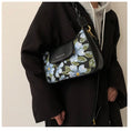 Load image into Gallery viewer, [HOTKISS Series] ★Bag★ Oil painting style floral pattern cute date commuting OL office switching black black
