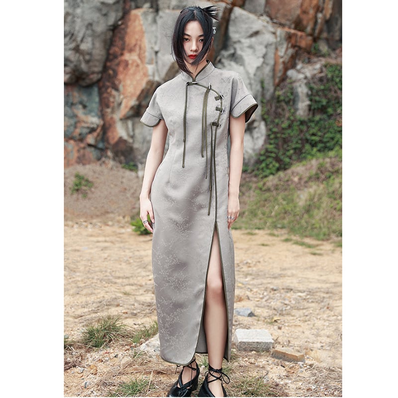 [Da Qinglong Shu Series] ★China style dress★ Improved cheongsam dress Color scheme Improves temperament Long length Silver gray