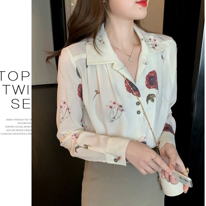 [Kuen Yume Series]★Shirt★ Floral pattern tops Ladies fashion V-neck Improves temperament Chiffon print