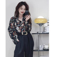 Load image into Gallery viewer, [YOUZI series] ★Floral pattern shirt★ Tops Printed long sleeve shirt Retro SML XL 2XL Thin Spring/summer Easy to match
