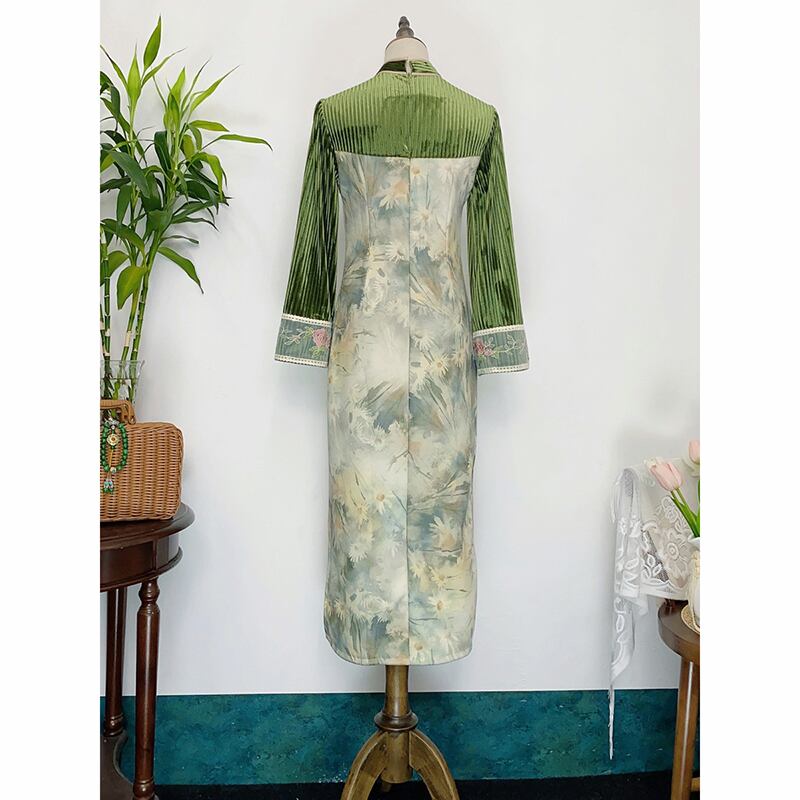 [Features---Flower language series] ★Cheongsam dress★ 2color dress Improves temperament Changeable floral pattern Green Pink