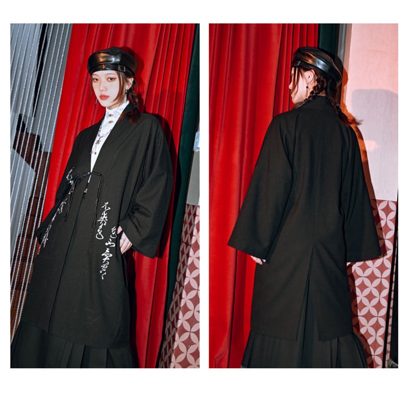 [Ancient Monster --- Preface Series] ★China style outerwear★ Falling shoulders, long outerwear, lettering pattern, black, black