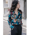 Load image into Gallery viewer, [YOUZI Series]★Shirt★ Tops, oil painting style, floral pattern, loose, retro, commuting, dating, ladies, unique, cute
