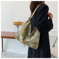 Load image into Gallery viewer, [Ako series] ★Oil painting style bag★ 3color tote bag Floral pattern Blue Green Black Easy to match
