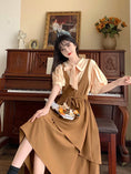 Load image into Gallery viewer, [Dong Xiaojie Series] ★Dress★ Large Size Faux Layered Ribbon Switching Short Sleeve Brown
