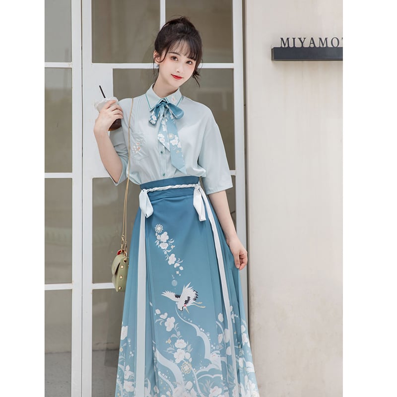 [Ikeka Series] ★Chinese-style setup★ Shirt + wrap skirt + ribbon Improved Hanfu Crane Blue Everyday Date Fireworks Festival