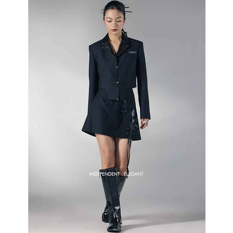 [Big Blue Dragon Series] ★China style outerwear★ Mini length switching black, black, unique V-neck, slimming, easy to match