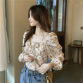 Load image into Gallery viewer, [SANMUZI Series] ★Tops★ 2 Colors Floral Tops Blouse Short Length Cute Spring Clothes Beige Black
