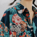 Load image into Gallery viewer, [Kigen Series]★Shirt★ Ladies Tops SML Green Flower Pattern Print Retro Oil Painting Style
