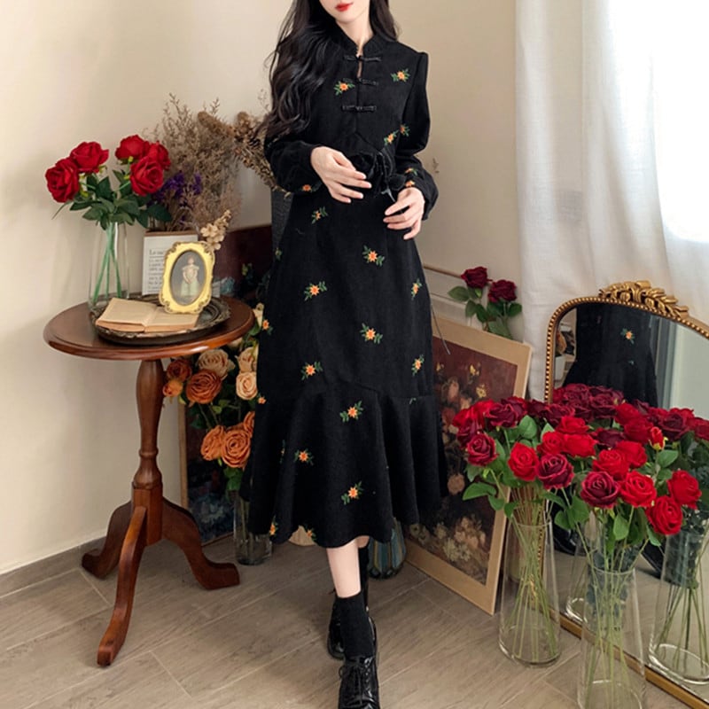 [JIGUJIGU series]★China style dress★ Large size corduroy floral pattern slimming slim black black