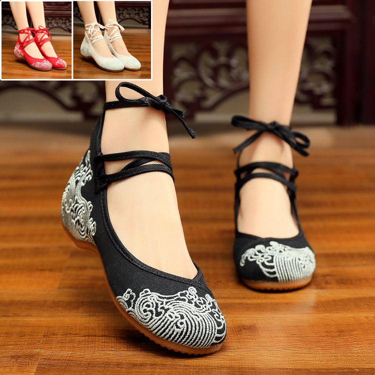 3colors Embroidered Shoes Handmade Shoes Chinese Shoes Chinese Style Shoes Chinese Style Buttons Tang Suit Hanfu Shoes Ethnic Style Retro Zook Rubber 34 35 36 37 38 39 40 41 Red Black White