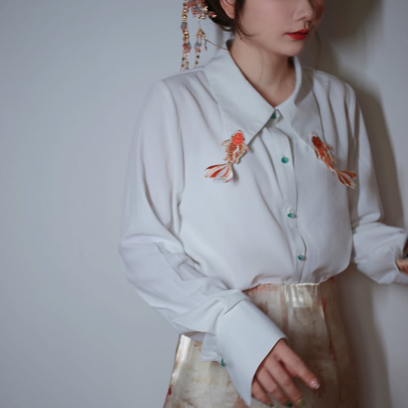 [Big Fish Series]★China Style Shirt★ Tops Goldfish Women's Long Sleeve Shirt Embroidery Large Size White White