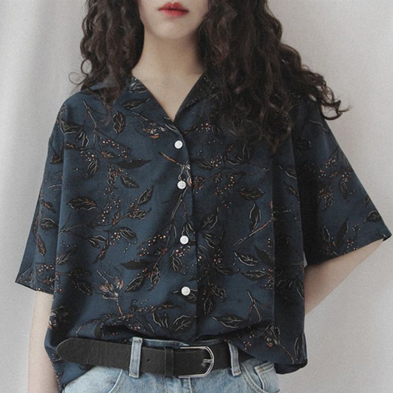 [SIGONGZHU Series] ★Shirt★ Tops for commuting, casual wear, dating, retro, V-neck, short sleeves, floral print, navy