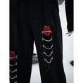 Load image into Gallery viewer, [chicsky---Kurono Series] ★Casual Pants★ Bottoms Black Black Chain Rose SML Slimming Wear
