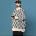 Load image into Gallery viewer, [Ushiomiomi Series] ★Sweater★ 3color Knit Tops Unisex Men's Plaid Pattern Gray Green Black
