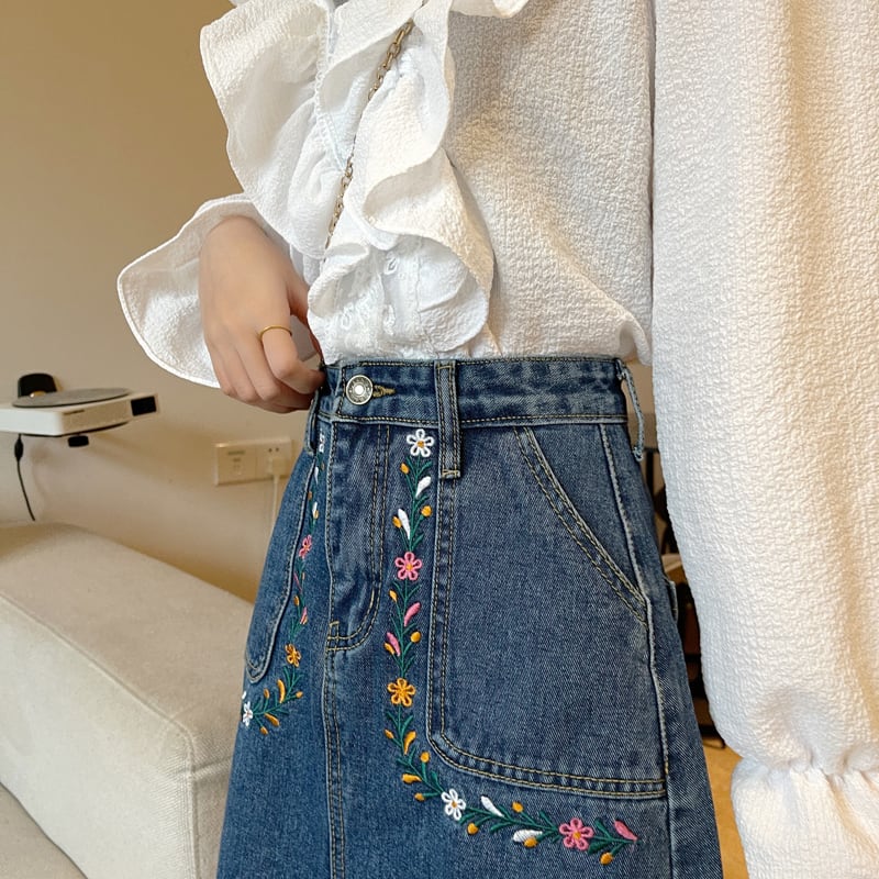 [SANMUZI series]★Denim skirt★Bottoms Embroidery Spring clothes Blue Blue Cute Slimming Ladies