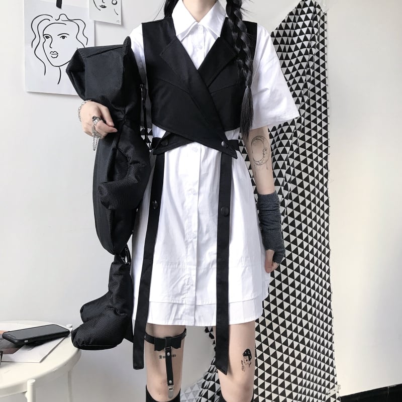 [Queen Series]★Setup Single Order★Shirt or Vest Double Collar Short Length Cute Black White