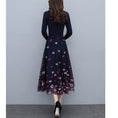 Load image into Gallery viewer, [Ebi Kei Series] ★One piece★ Stretchy knit dress Embroidery dress Floral pattern Elegant Blue Blue
