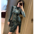 Load image into Gallery viewer, [Gakuya Series] ★China-style dress★ Improved cheongsam dress, velvet, long sleeves, mini length, slit
