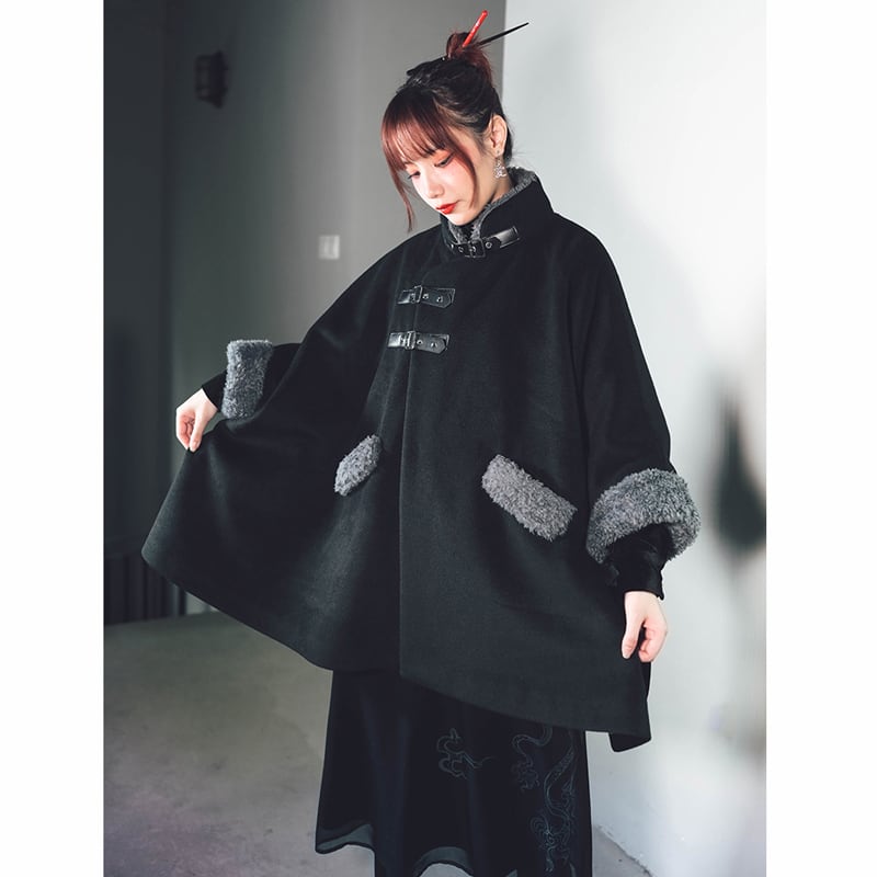 [Ancient monster house---Shanhai Jing Kunlun series] ★China style coat★ Outer coat Lasha loose thick warm black black cloak coat