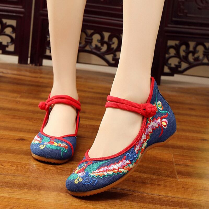 3colors Embroidery Shoes Handmade Shoes Chinese Shoes Chinese Style Shoes Chinese Style Buttons Tang Suit Hanfu Shoes Ethnic Style Retro Zook Rubber 34 35 36 37 38 39 40 41 Black Red Blue