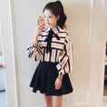 Load image into Gallery viewer, [PENGHE Series]★Shirt★ Tops, Vertical stripes, striped pattern, thin, cute, ribbon, easy to match for commuting, dates, S M L XL
