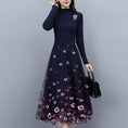 Load image into Gallery viewer, [Ebi Kei Series] ★One piece★ Stretchy knit dress Embroidery dress Floral pattern Elegant Blue Blue
