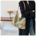 Load image into Gallery viewer, [Ako series] ★Oil painting style bag★ 3color tote bag Floral pattern Blue Green Black Easy to match
