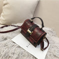 Load image into Gallery viewer, [2060 Series] ★Shoulder Bag★ 4color Brown or Blue or Black or Red Retro Commuting OL Office Date
